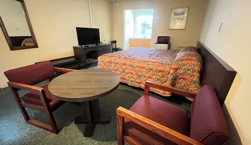 Standard Room, 1 King Bed, Non Smoking