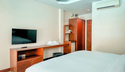 Superior Room, Pool Access