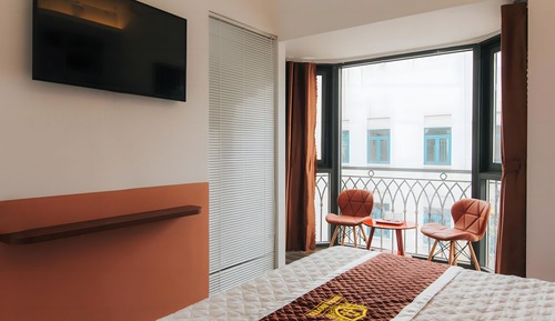 Superior Double Room, 1 King Bed, City View