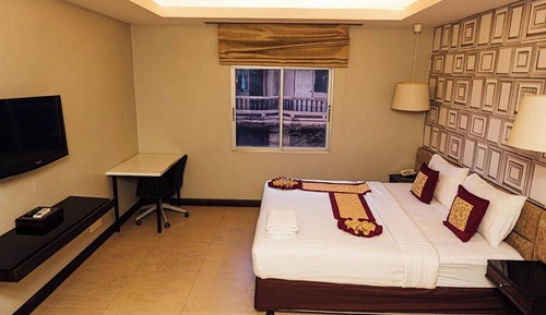 Premium Room