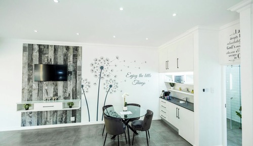 Luxury Triple Room, Patio, Garden View