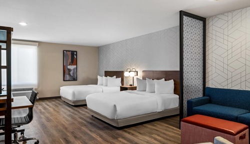 Suite, 2 Queen Beds, Accessible, Non Smoking