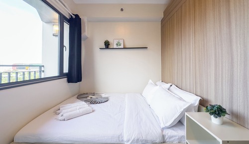 Senior Condo, Non Smoking, Ensuite