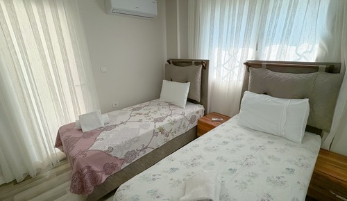Deluxe Villa