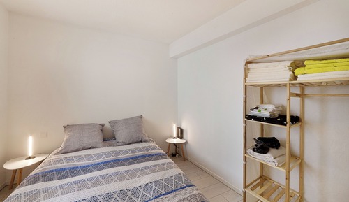 Comfort Apartment, Courtyard View