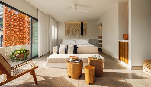 Standard Room, 1 King Bed (Deluxe King)