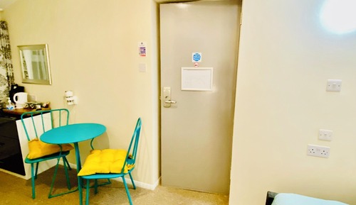 Small Double Room 3