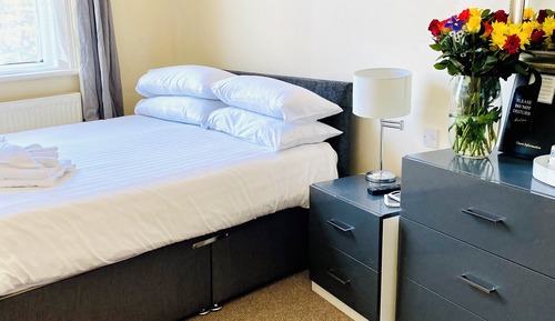 Small Double Room 4