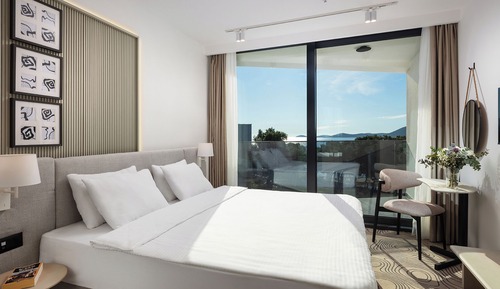 DOUBLE ROOM SUPERIOR SEA VIEW