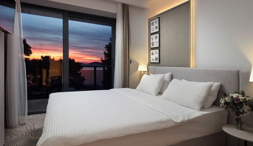 STANDARD DOUBLE ROOM, SEA VIEW, BALCONY