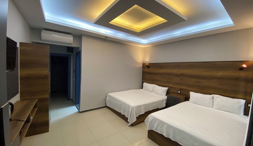 Grand Twin Room