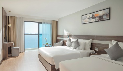Premier Triple Room, Balcony, Ocean View