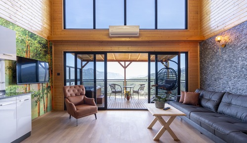 Deluxe Bungalow, 1 King Bed, Hot Tub, Mountain View