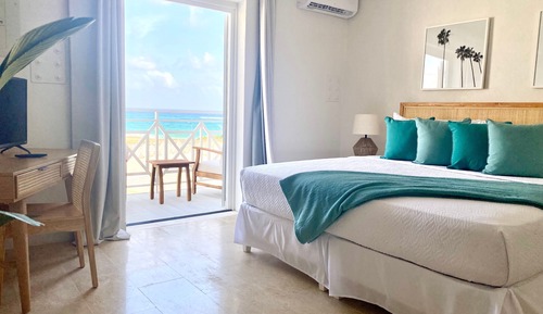 Standard Room, 1 King Bed, Ocean View