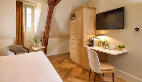 Traditional King Room