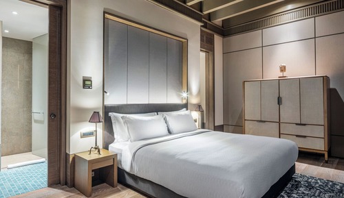 Cabana Suite