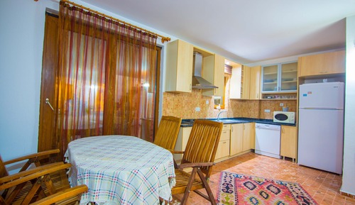 Family Villa, 4 Bedrooms, Garden Area