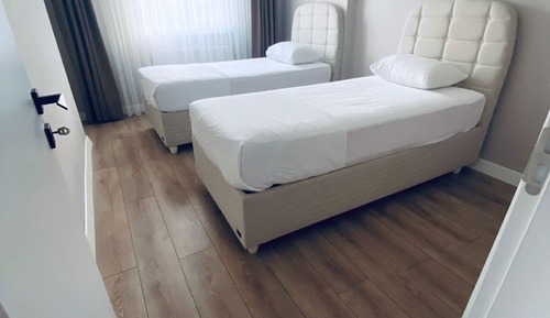 Family Apartment, 1 Bedroom, Non Smoking, Mountain View