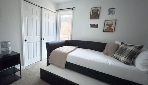 Condo, 2 Bedrooms, 2 Bathrooms