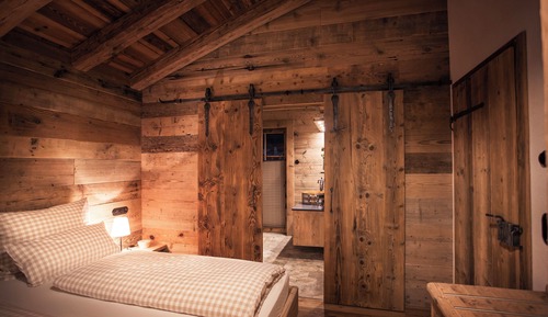 Chalet, Garden View
