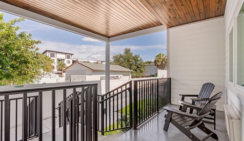 Standard Room, 2 Queen Beds, Non Smoking, Balcony (Garden Side)