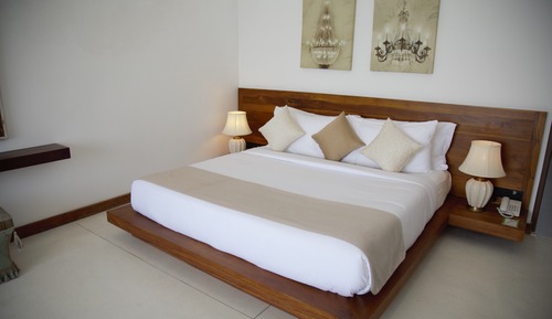 Luxury Suite, 1 King Bed, Balcony, Sea View