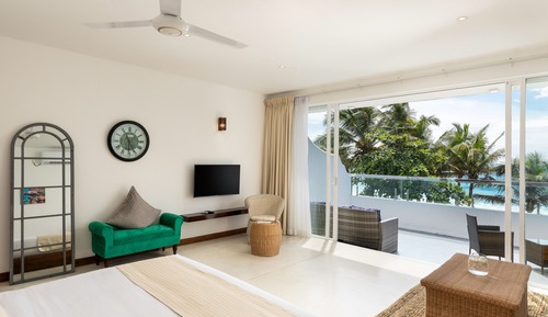 Deluxe Double Room, 1 King Bed, Balcony, Sea View