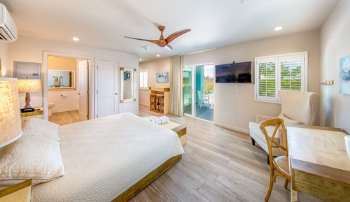 Island View Studio (Off the Main Property) Accessible