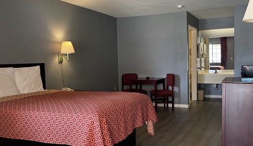 Room, 1 Queen Bed, Smoking