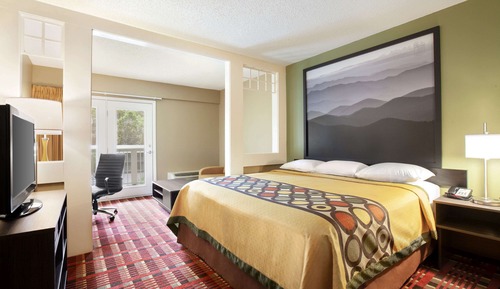 Studio Suite, 1 King Bed, Non Smoking