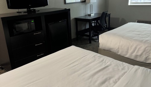 Standard Room, 2 Queen Beds, Non Smoking