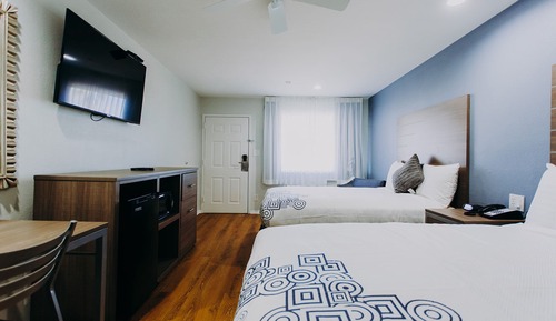 Room, 2 Queen Beds, Non Smoking