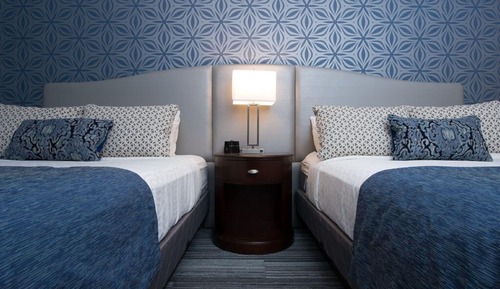 Standard Room, 2 Queen Beds, Accessible, Bathtub