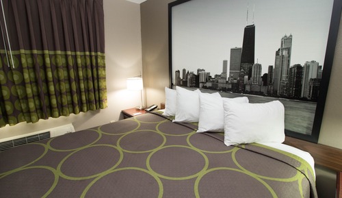 Standard Room, 1 King Bed