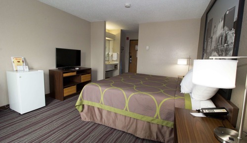 Standard Room, 1 King Bed, Accessible