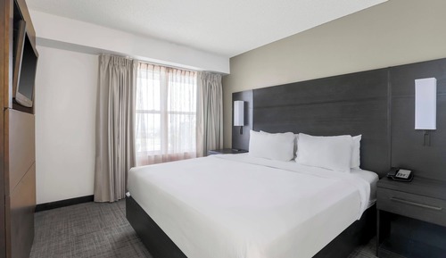 Suite, 2 Bedrooms, Fireplace