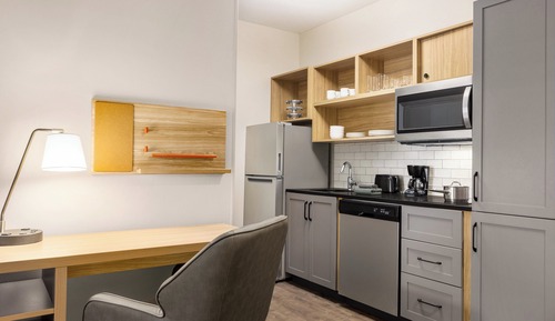 Studio Suite, 1 King Bed