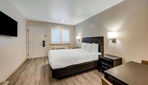 Room, 1 Queen Bed, Accessible, Non Smoking