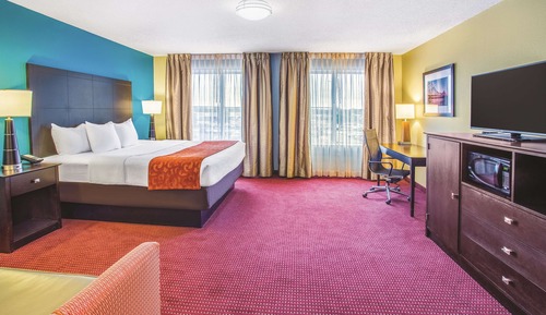 Deluxe Room, 1 King Bed, Non Smoking