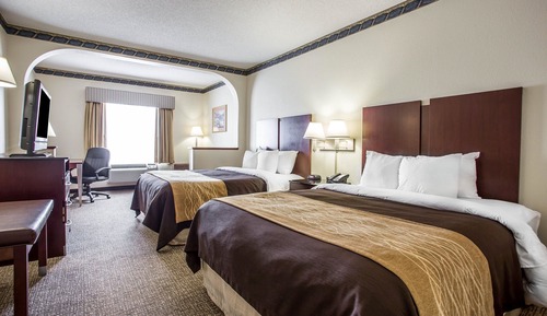 Suite, 2 Queen Beds, Non Smoking