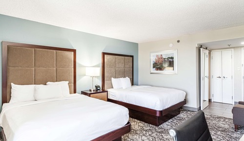Deluxe 2 Double Beds