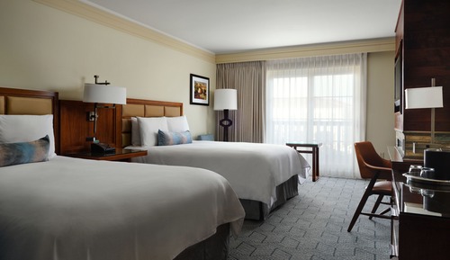 Premier Room, 2 Queen Beds, Fireplace