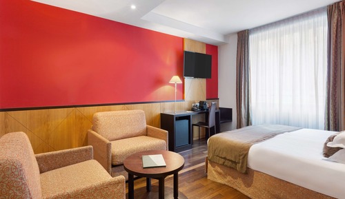 Family Room, Multiple Beds, Non Smoking