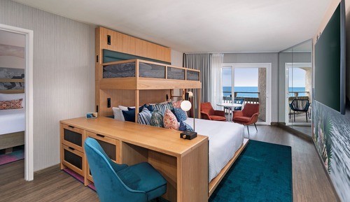Premium Suite, 2 Queen Beds, Balcony, Ocean View