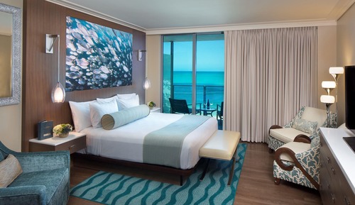 Deluxe Room, 1 King Bed, Gulf View