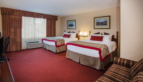 Deluxe Room, 2 Queen Beds, Non Smoking