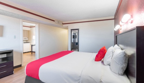 Room, 1 Queen Bed, Smoking