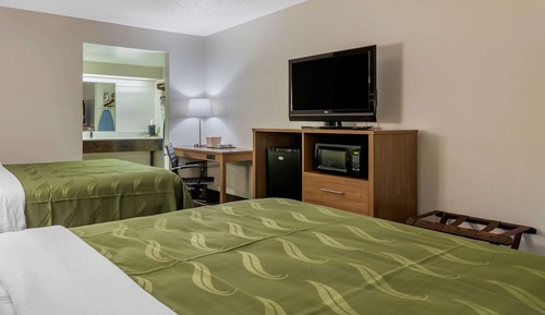 Room, 2 Queen Beds, Smoking