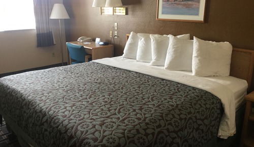 Standard Room, 1 King Bed, Non Smoking