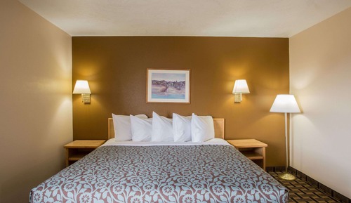 Room, 1 Queen Bed, Accessible, Non Smoking